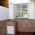 Prázdninový dům Casa Zuloaga Holidays Piscina Y Playa *