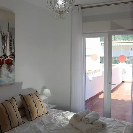 Casa Zuloaga Holidays Piscina Y Playa