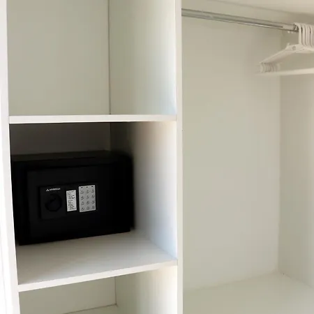 Casa Zuloaga Holidays Piscina Y Playa Nerja