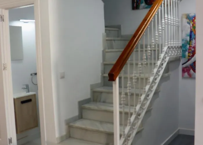 Casa Zuloaga Holidays Piscina Y Playa Nerja