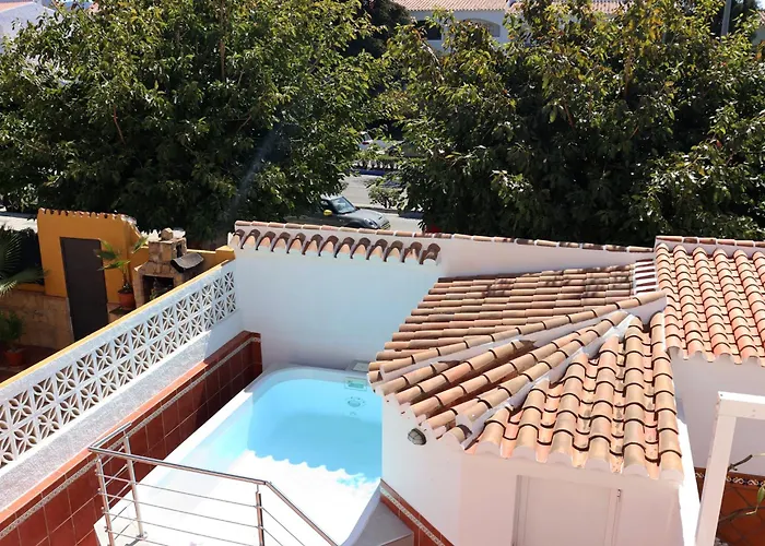 Casa Zuloaga Holidays Piscina Y Playa