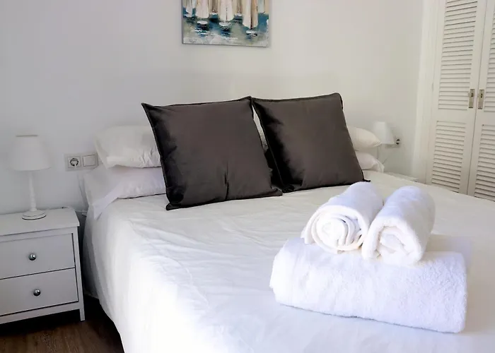 Casa Zuloaga Holidays Piscina Y Playa