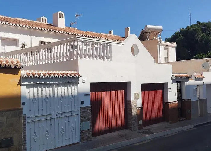 Casa Zuloaga Holidays Piscina Y Playa